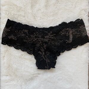Victoria's Secret Black Lace Cheeky Panties NWT size small cute back detail
